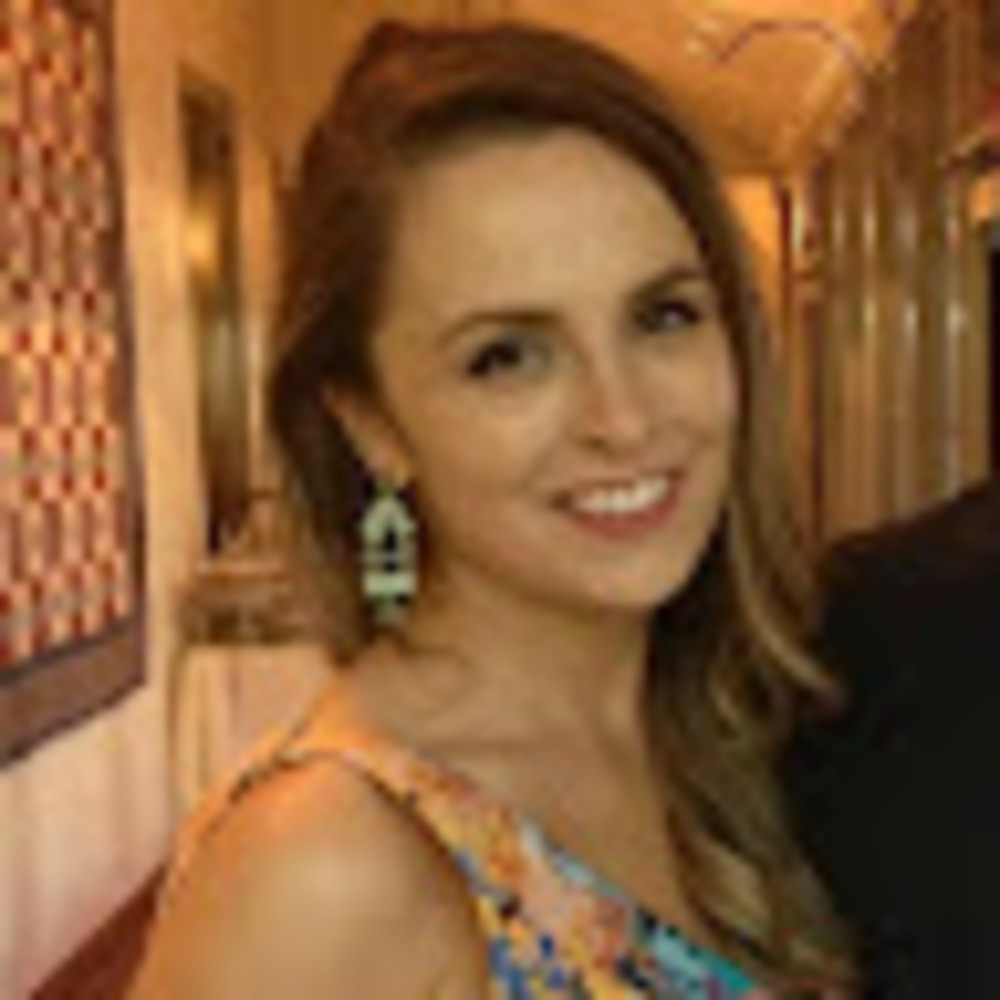 Meet your Posher, Elissa